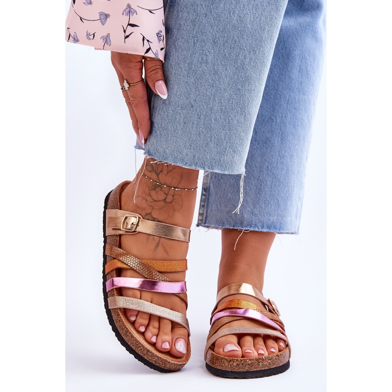 FB2 Pantuflas De Mujer Con Plataforma Y Rayas De Trébol Dorado 1