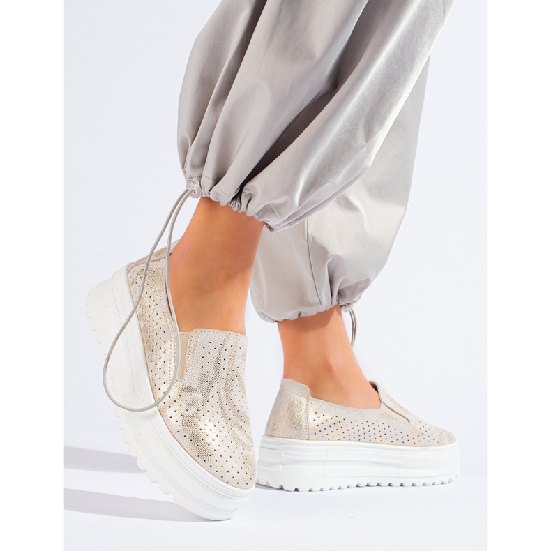 Zapatos slip on mujer piel dorados Shelovet 1