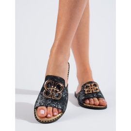 Chanclas de mujer rosas con decoración dorada de Shelovet negro 1