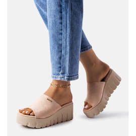 PA1 Sandalias beige de cuña alta de Bourdette 2