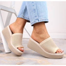 Babuchas mujer cuña beige T.Sokolski MU100 1
