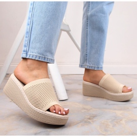 Babuchas mujer cuña beige T.Sokolski MU100 2