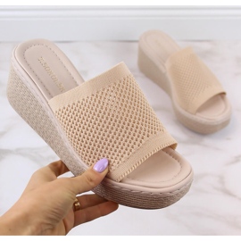Babuchas mujer cuña beige T.Sokolski MU100 4
