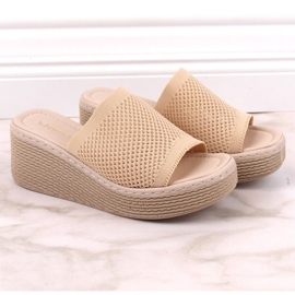 Babuchas mujer cuña beige T.Sokolski MU100 5