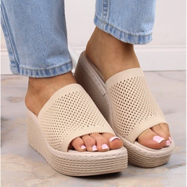 Babuchas mujer cuña beige T.Sokolski MU100 3