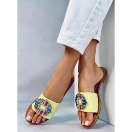 Seastar Chanclas de piedra de color verde Lowell amarillo 2