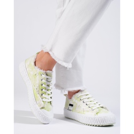 Deportivas plataforma blanco y verde Shelovet 3