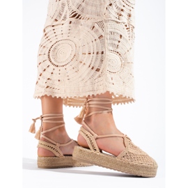 Alpargatas con plataforma beige oscuro de Shelovet boho 3
