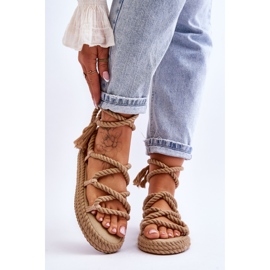 Sandalias Atadas Sobre Una Plataforma Gruesa Beige Oscuro Can't Wait 1