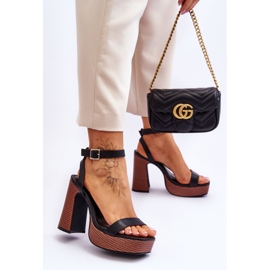 Sandalias de cuero en una plataforma marina negra gruesa negro 2