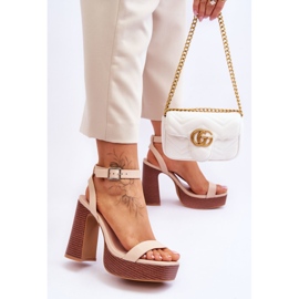 Sandalias De Cuero Con Plataforma Gruesa Beige Marina 2