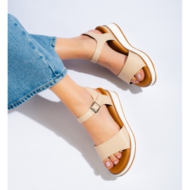 Sandalias de mujer Vinceza beige con plataforma 2