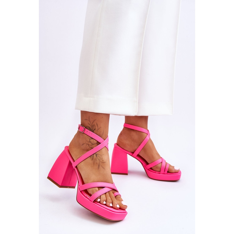 FS1 Moda Pink Secret Rose Tacones altos y sandalias de plataforma rosado 2