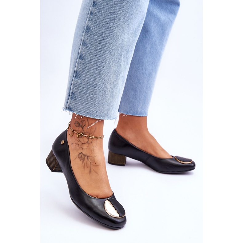 Zapatos De Tacón Bajo De Piel Maciejka 05960-01 Negro 2