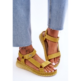 Sandalias Velcro Ante Big Star LL276013 Amarillo 4