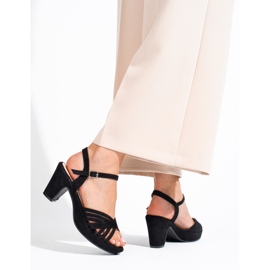 Sandalias de mujer de ante en un poste estable Shelovet negro 2
