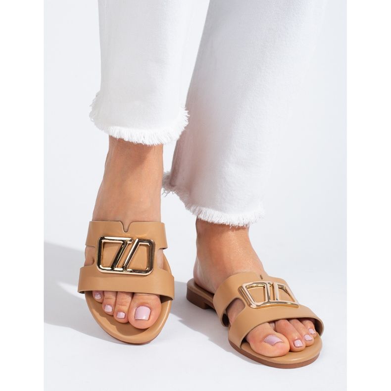 Sandalias planas con adorno Shelovet beige 1