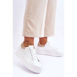 Zapatos Deportivos En Una Plataforma Masiva Blanco Y Beige Boneti 2