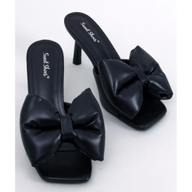 Sandalias de tacón de aguja con lazo negro Ellie 1