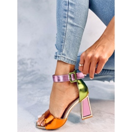 Sandalias con tacón geométrico de Marshmello Orange naranja 4