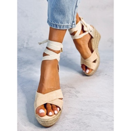 BM Alpargatas cuña Ronny Beige 3