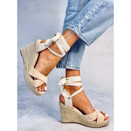 BM Alpargatas cuña Ronny Beige 2