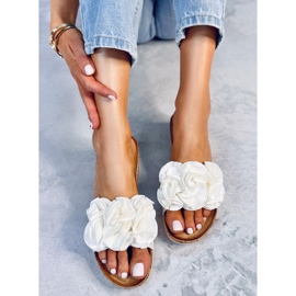 BM Sandalias cuña con flores de Peluso Blanco 4