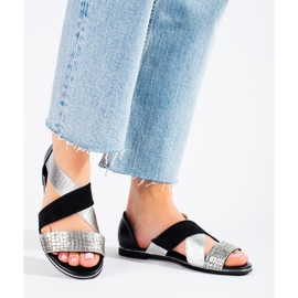 Sandalias planas de mujer Shelovet negro y plata 1