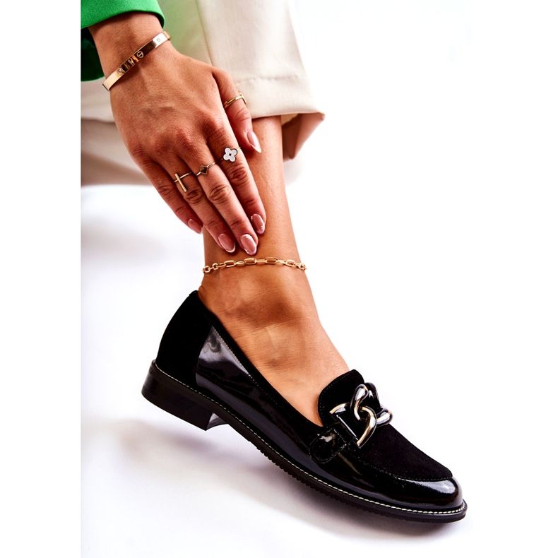 Mocasines Clásicos Con Cadena Laura Messi 2531 Negro 4