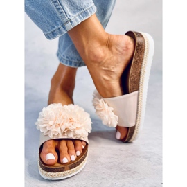 Pantuflas Flor Beige Sur 2
