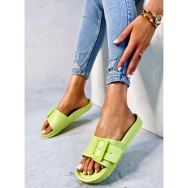 BM Chanclas de goma verde Romero con hebilla 4
