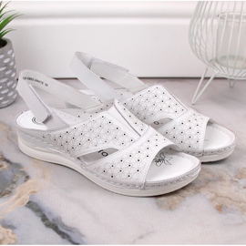 Cómodas sandalias mujer de piel con velcro, blanco eVento 5850 6