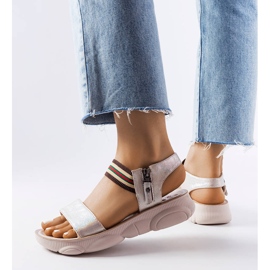 Sandalias deportivas beige metalizadas de Parsip 1